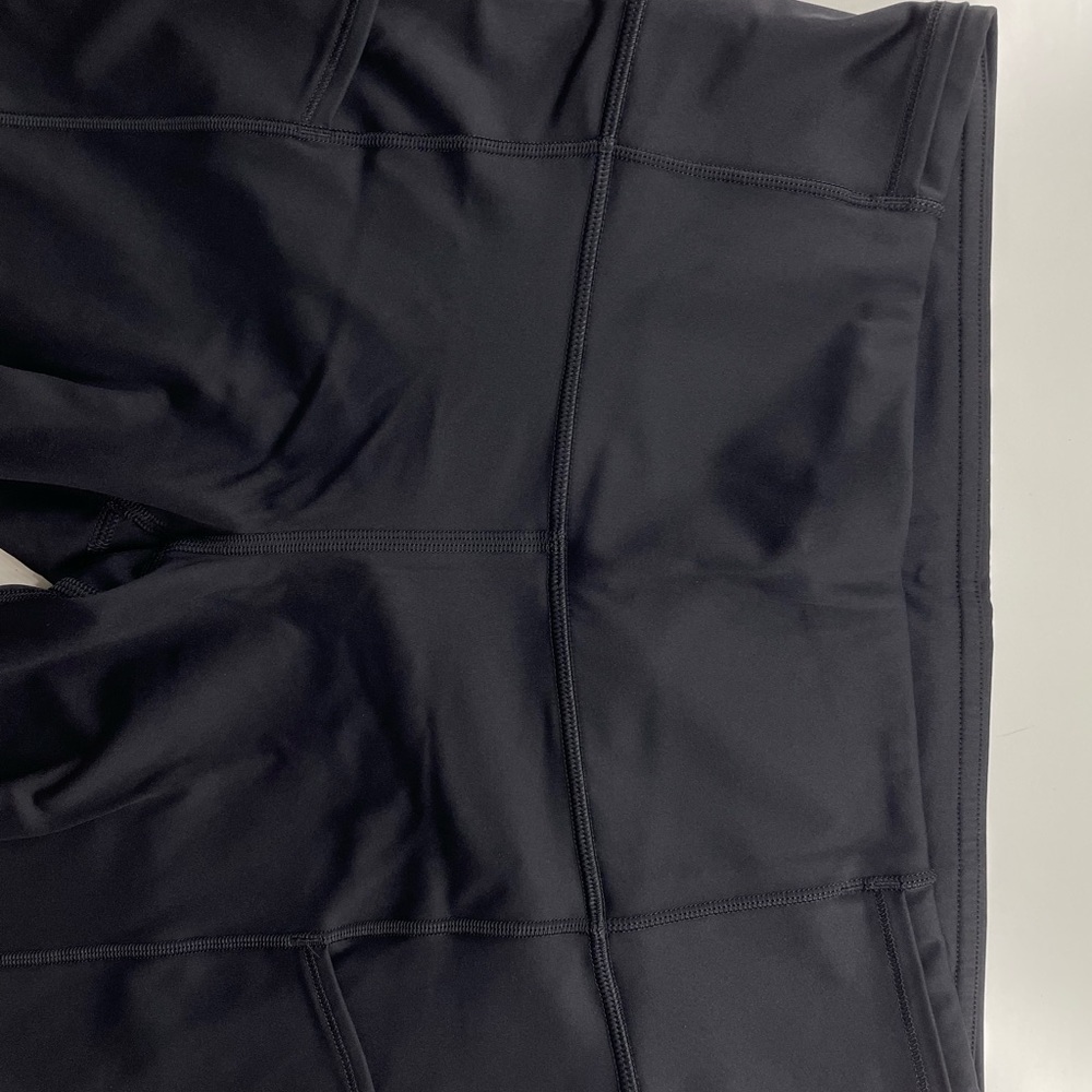 Lululemon Fast and Free High Rise Short 6in- Size 8